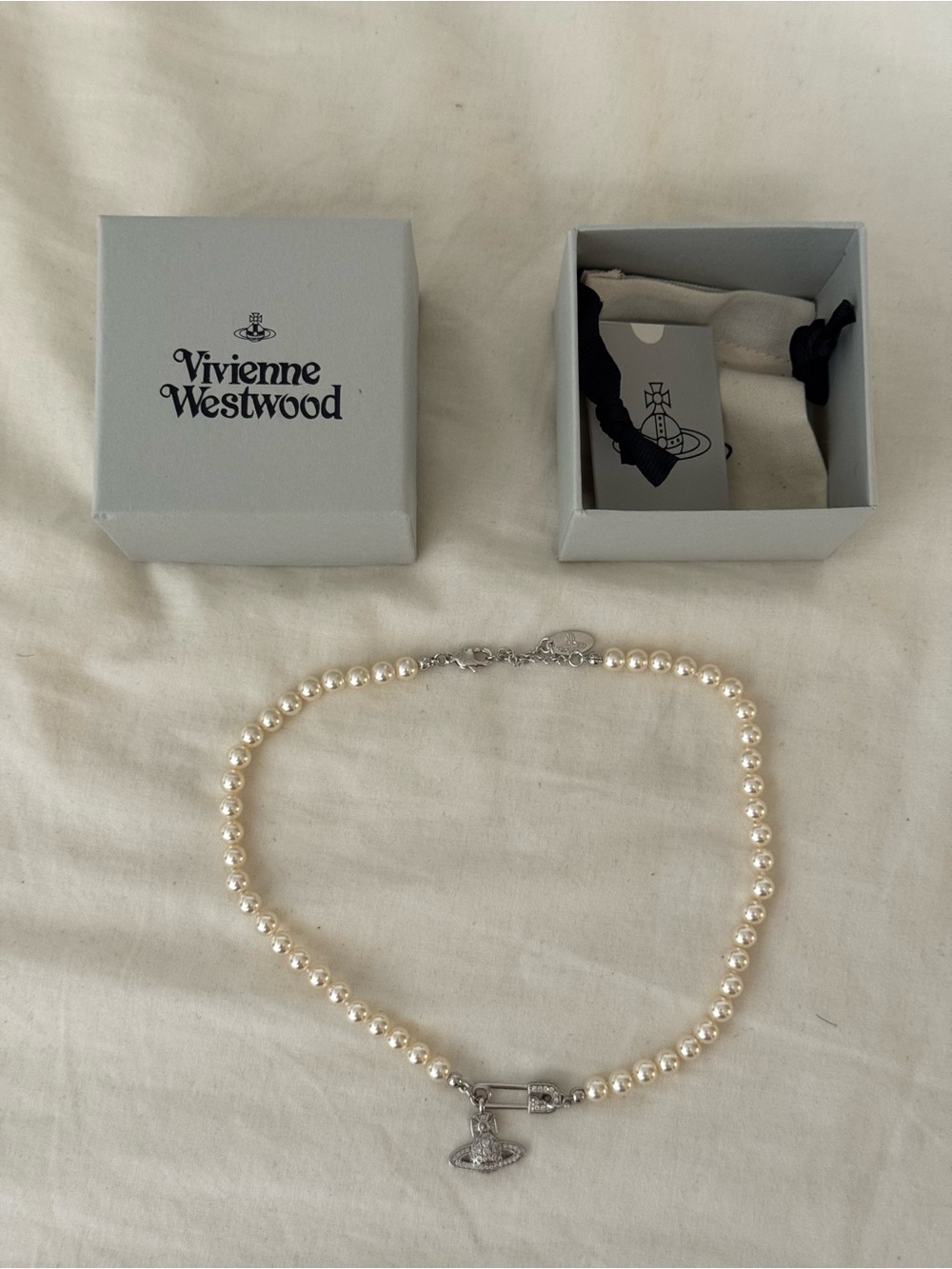 Lucrece Pearl Necklace Vivienne Westwood Silver